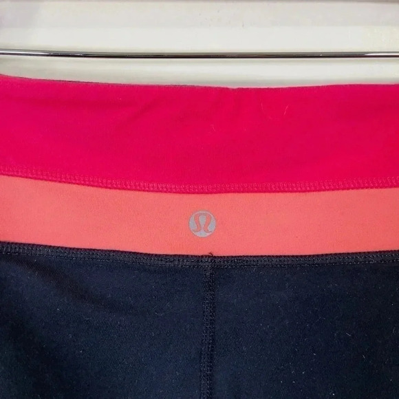 Lululemon Luon Reversible  Groove Crop Pant - Picture 7 of 13